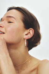 蜜桃光珍珠垂掛耳環